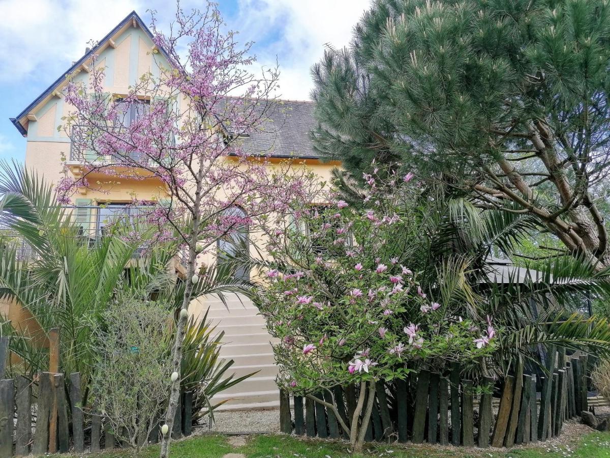 Guest House Dans Jardin Exotique Proche D'Une Voie Verte Morlaix Exterior photo