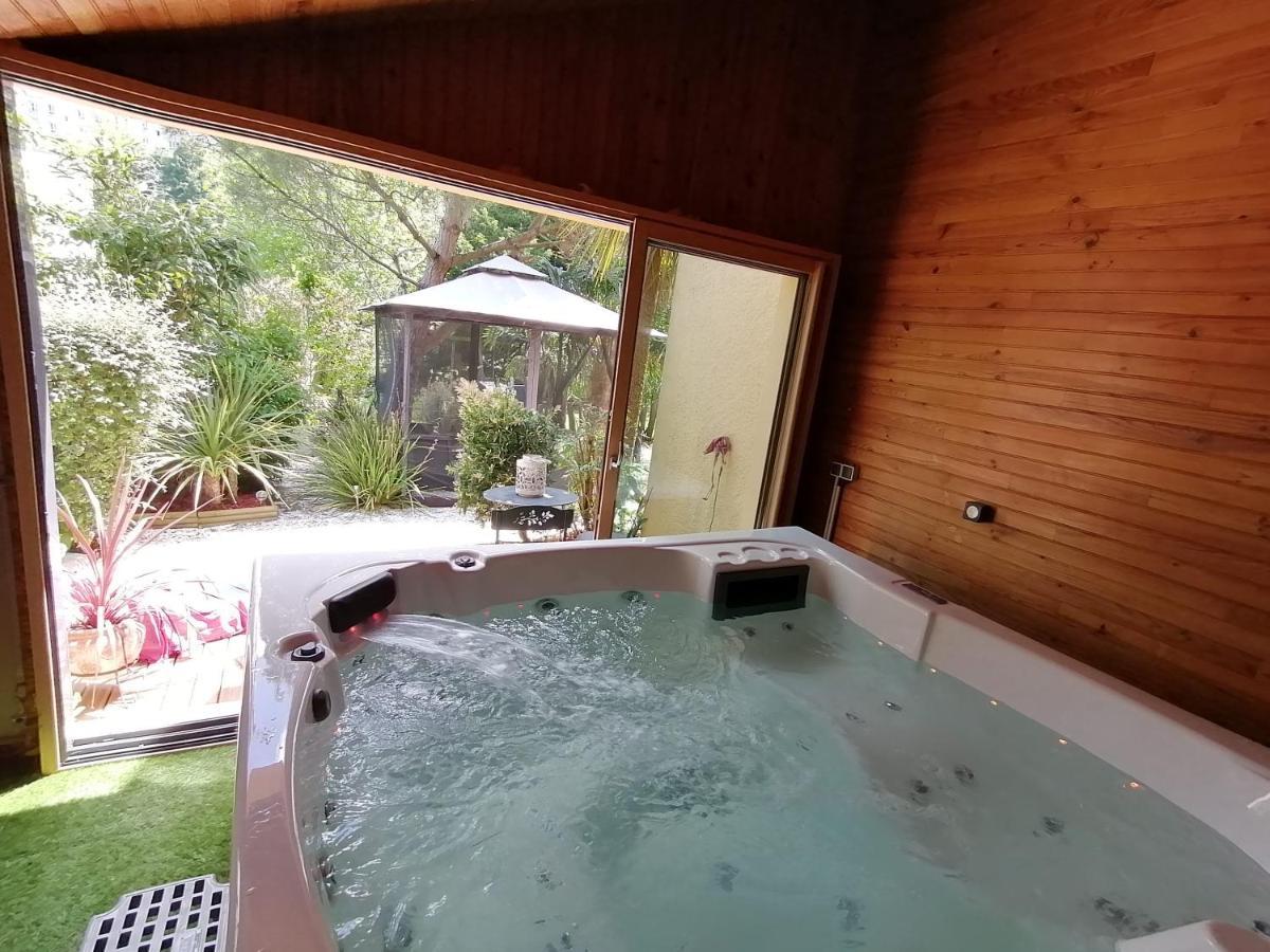 Guest House Dans Jardin Exotique Proche D'Une Voie Verte Morlaix Exterior photo